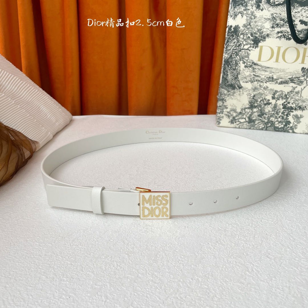 DIOR — Miss Dior Belt