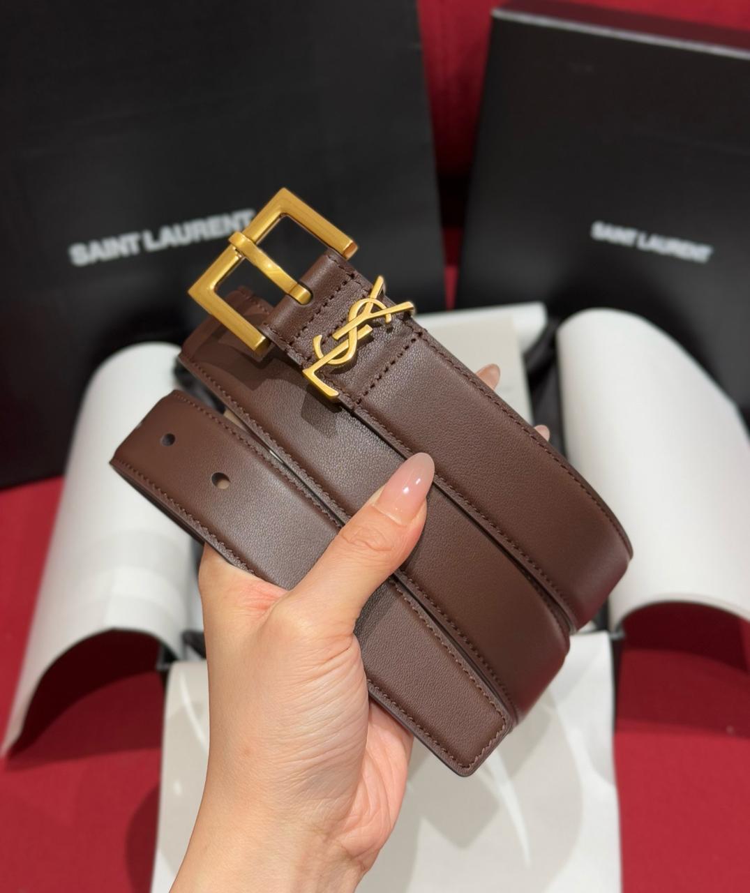 SAINT LAURENT — Cassandre Square Buckle Belt