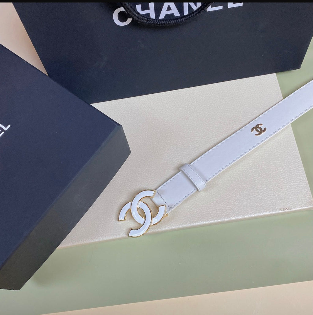 CHANEL — Quilted Calfskin CC Logo Belt