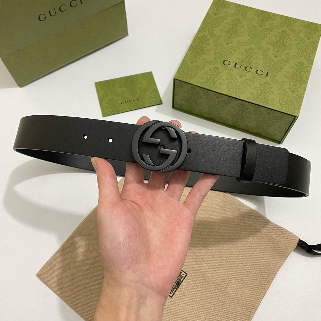 GUCCI Interlocking G Black Leather Belt