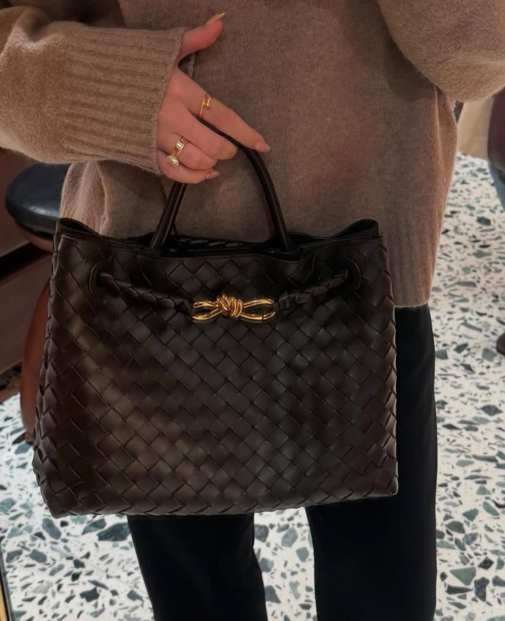 Bottega Veneta Intrecciato Leather Tote Bag Size 32 cm