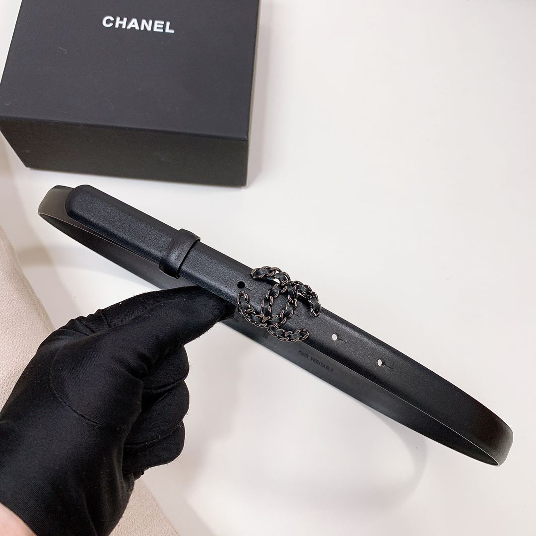 CHANEL — CC Chain Buckle Belt