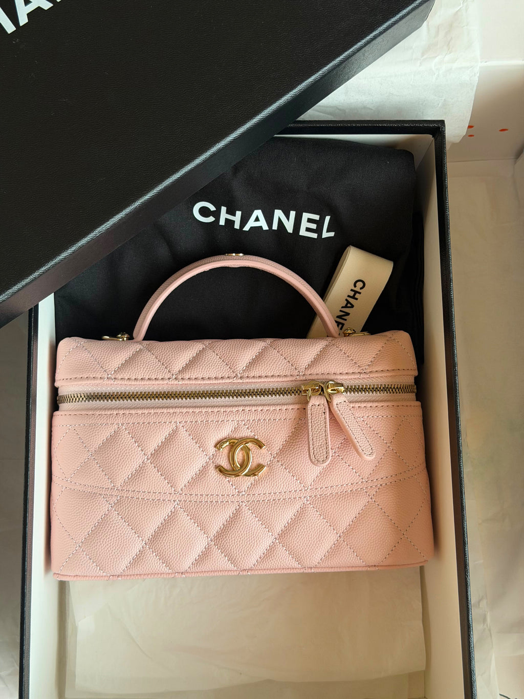 Chanel Quilted Caviar Vanity Case with Handle