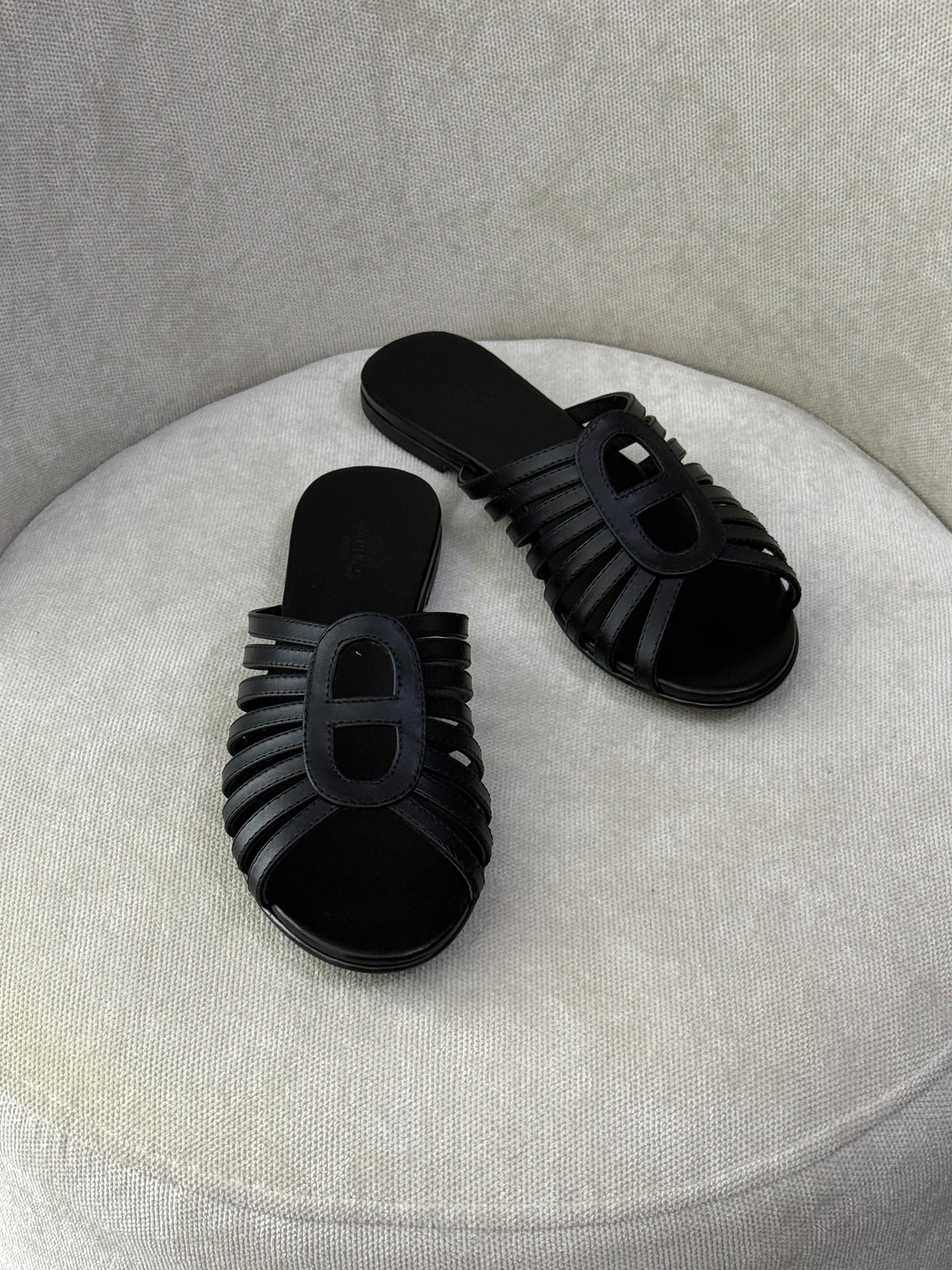 Hermès  Suede Chaine d'Ancre Flat Sandals