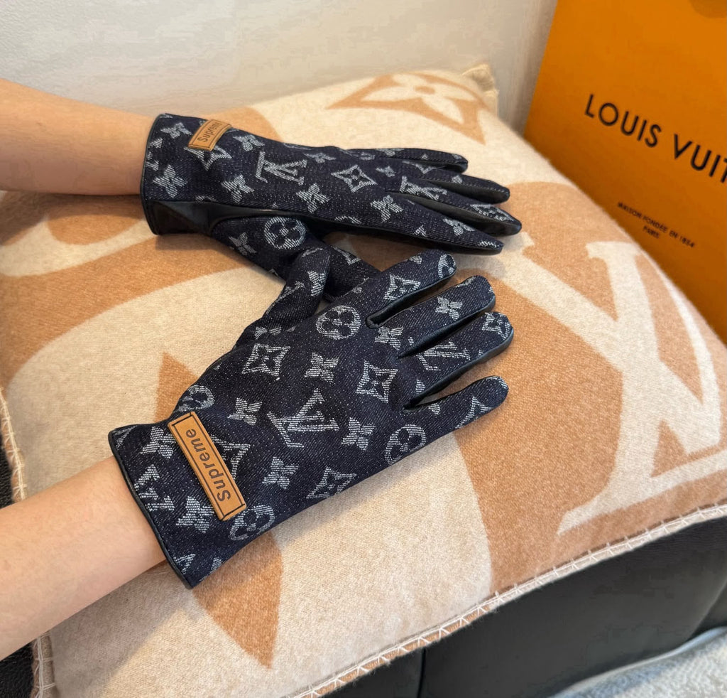 Monogram Contrast Palm Gloves