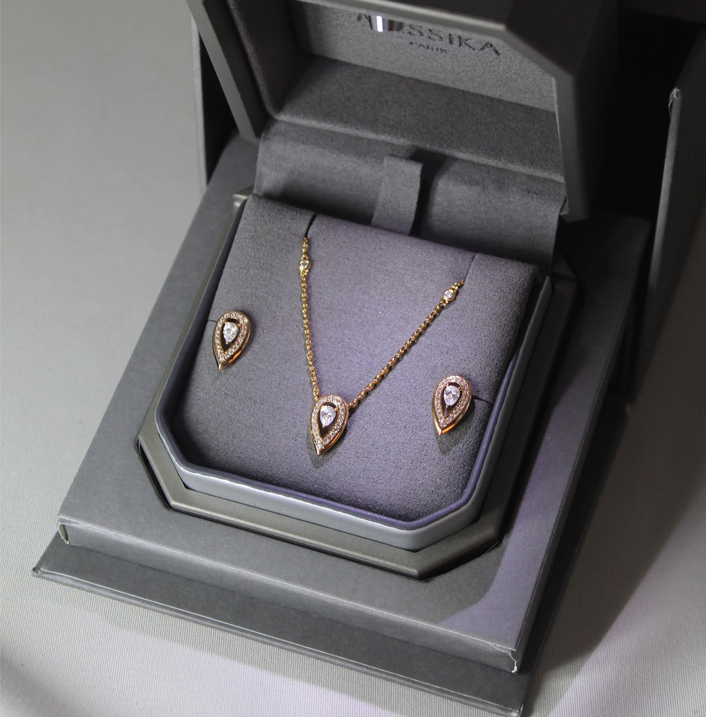 Messika Joy Pear Necklace & Earrings Set