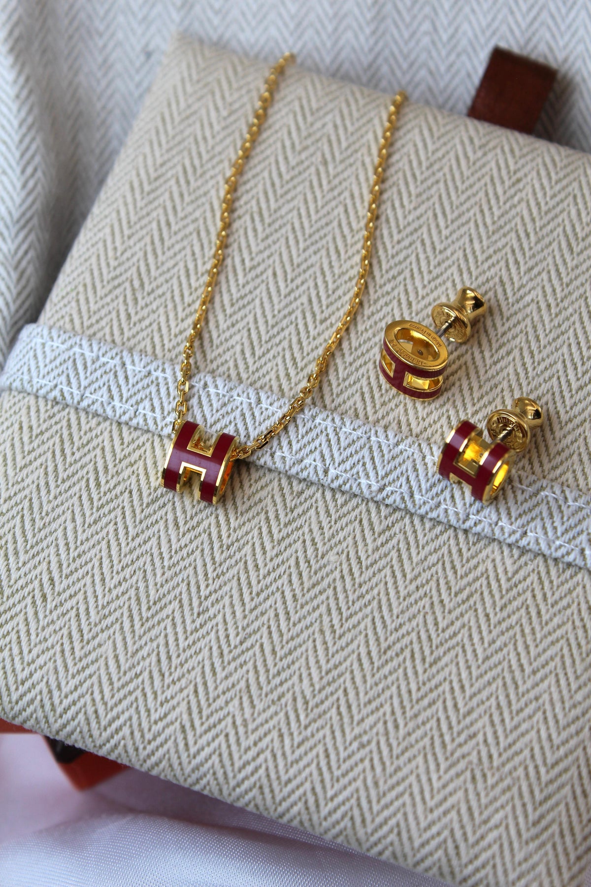 Hermès Pop H Necklace and Earrings Jewelry Set