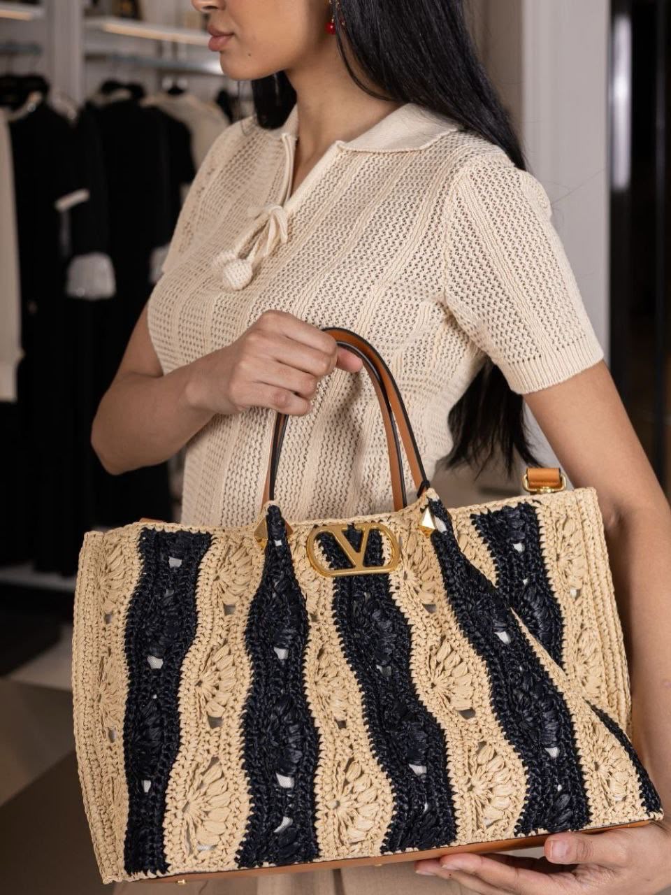 Valentino Garavani VLogo Signature Crochet 35 CM