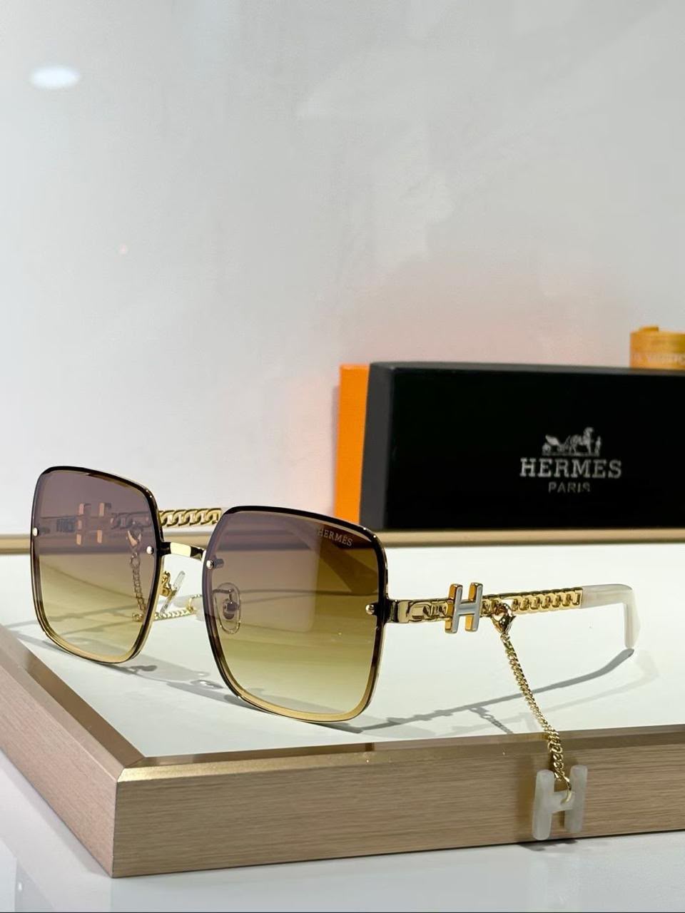 Hermès Square Frame Sunglasses with "H" Chain Detail