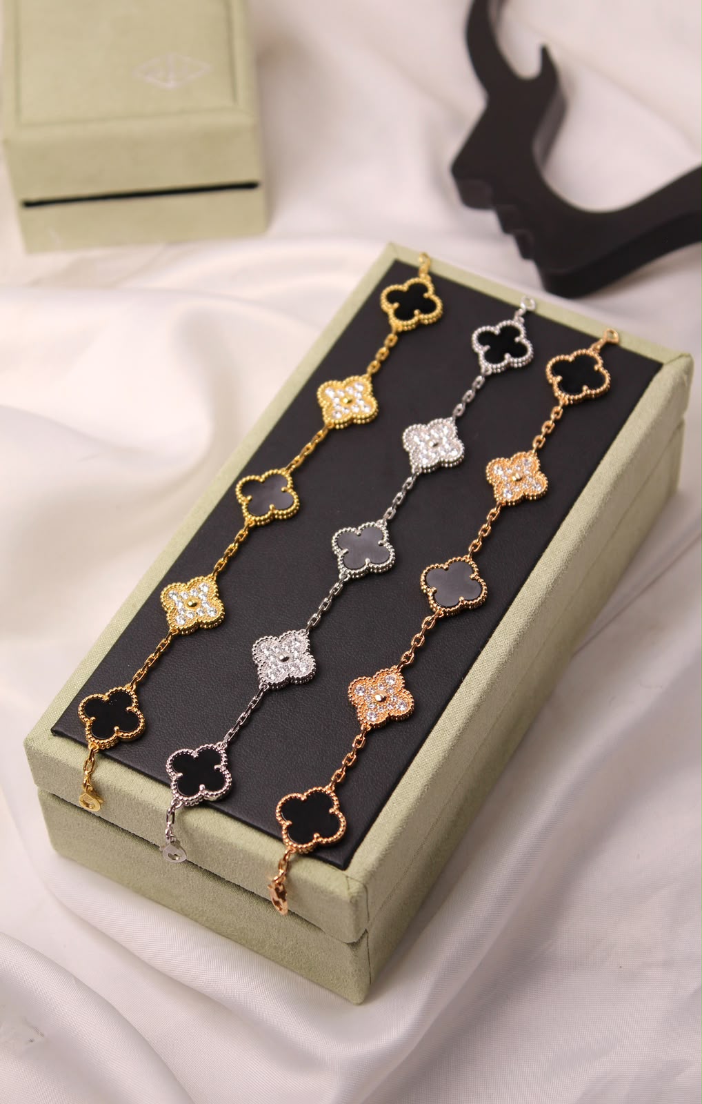 Van Cleef & Arpels Vintage Alhambra Bracelet