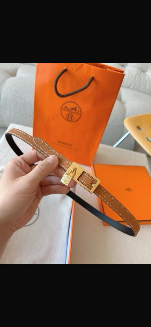 HERMÈS — Kelly 18 Belt