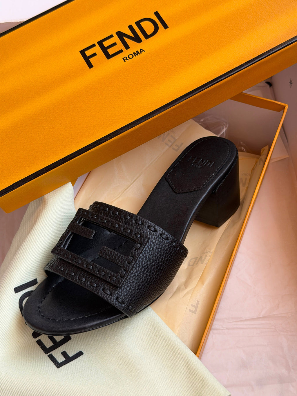 Fendi O'Lock