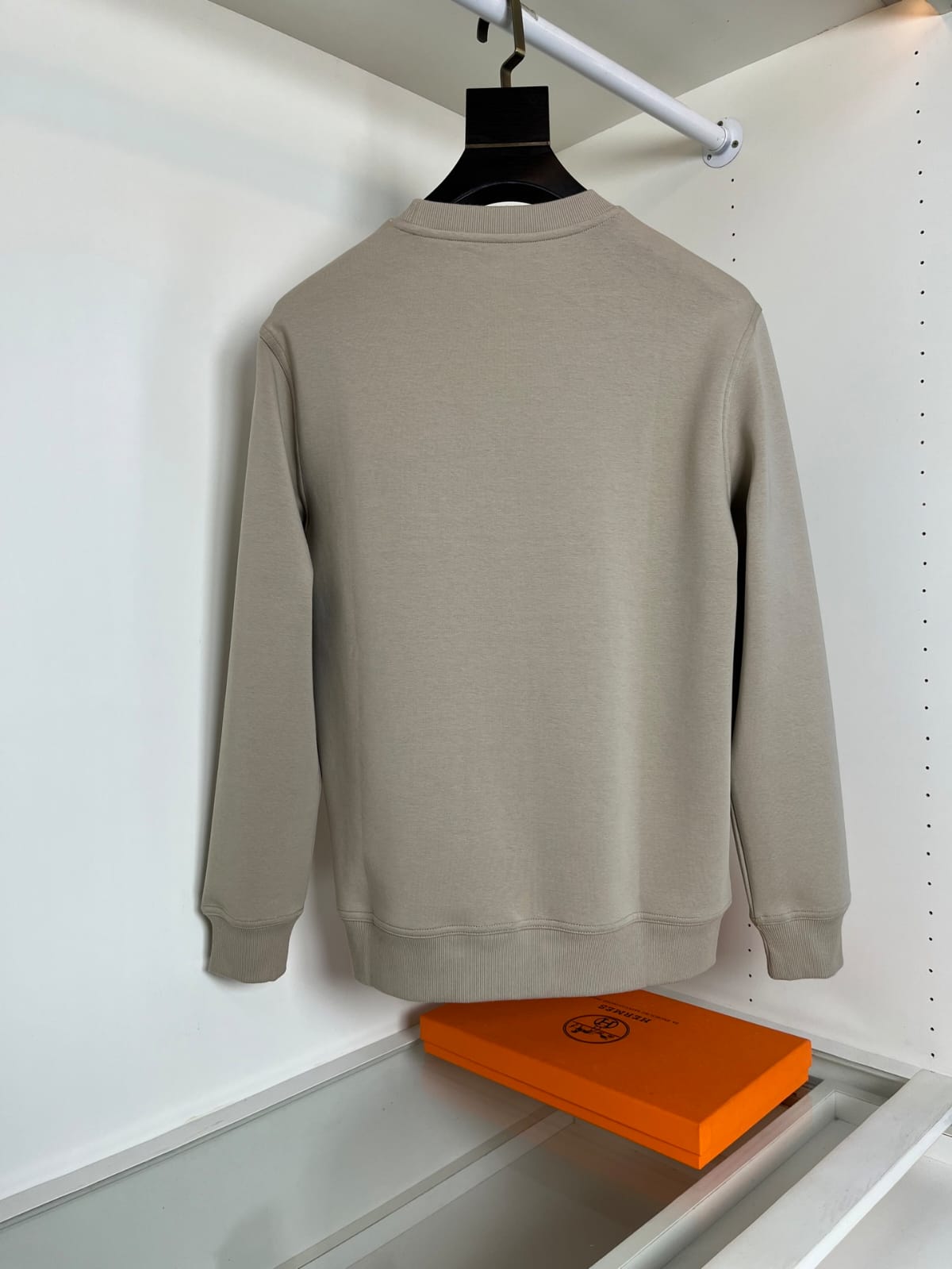 HERMES Abstract Graphic Crew Neck Sweatshirt