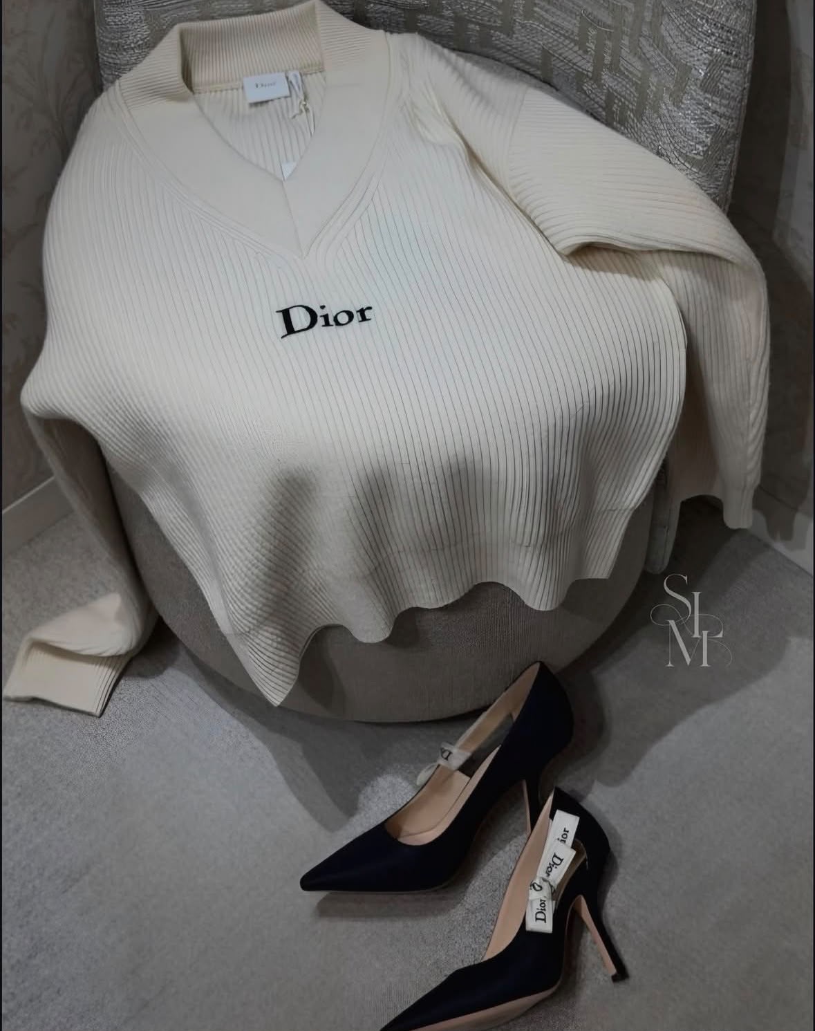 DIOR V-Neck Sweater