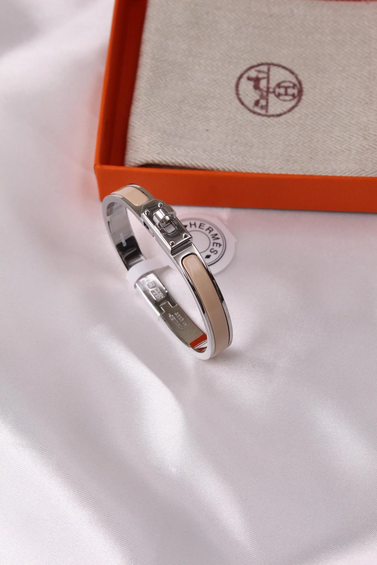 Hermes Brazalete Mini Clic Kelly (17cm)