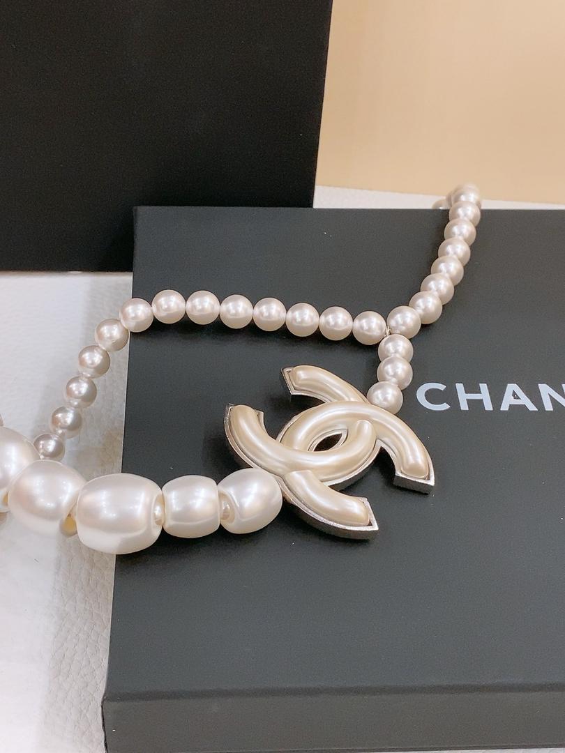 Chanel CC Pearl Chain Belt