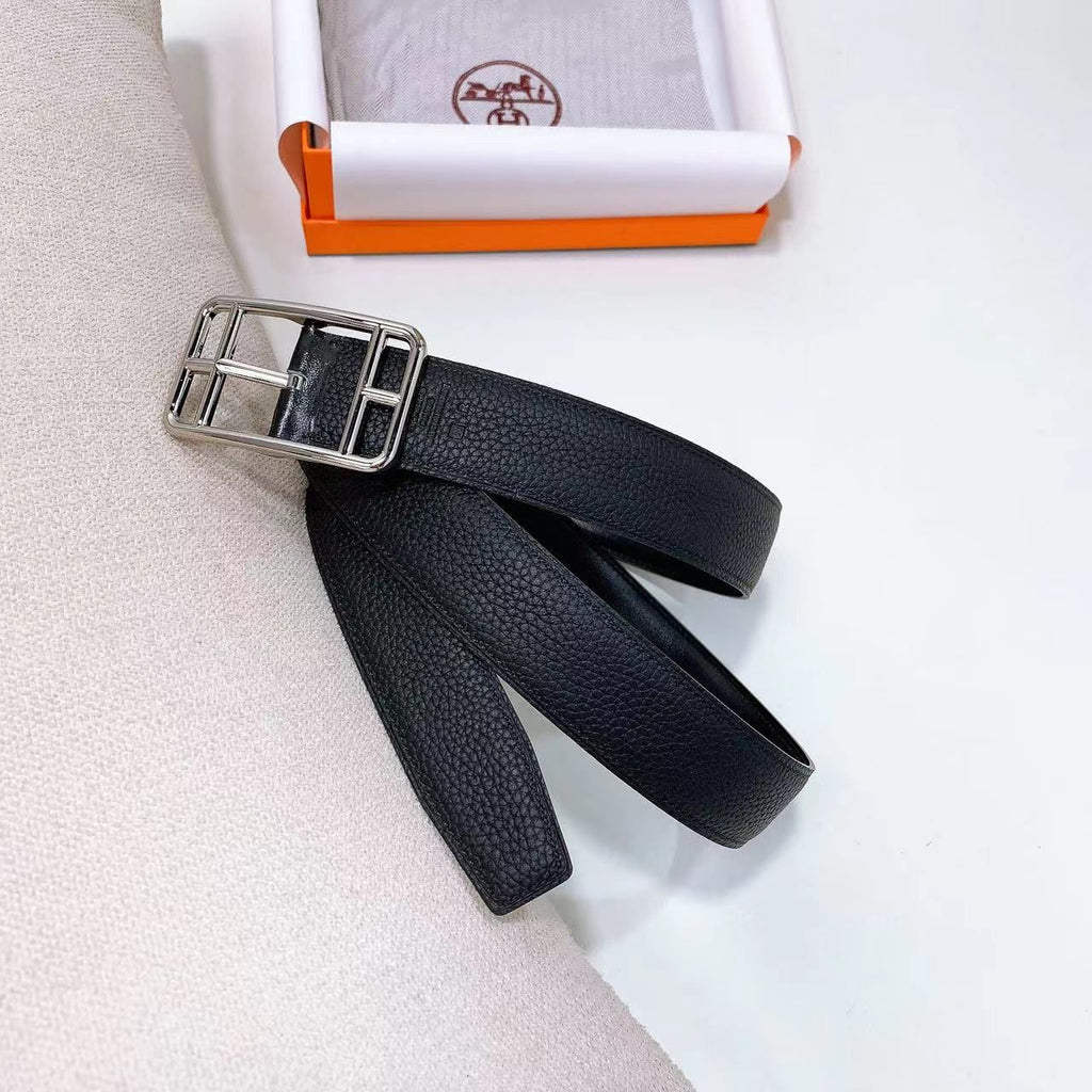 Hermès – Royal belt buckle & Reversible leather