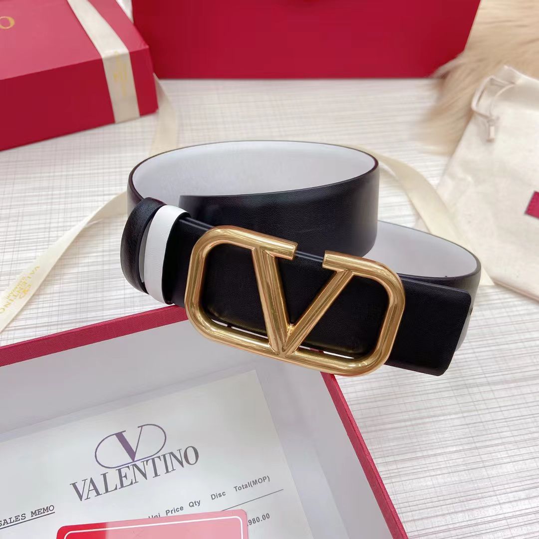 Valentino Garavani VLogo Signature Belt