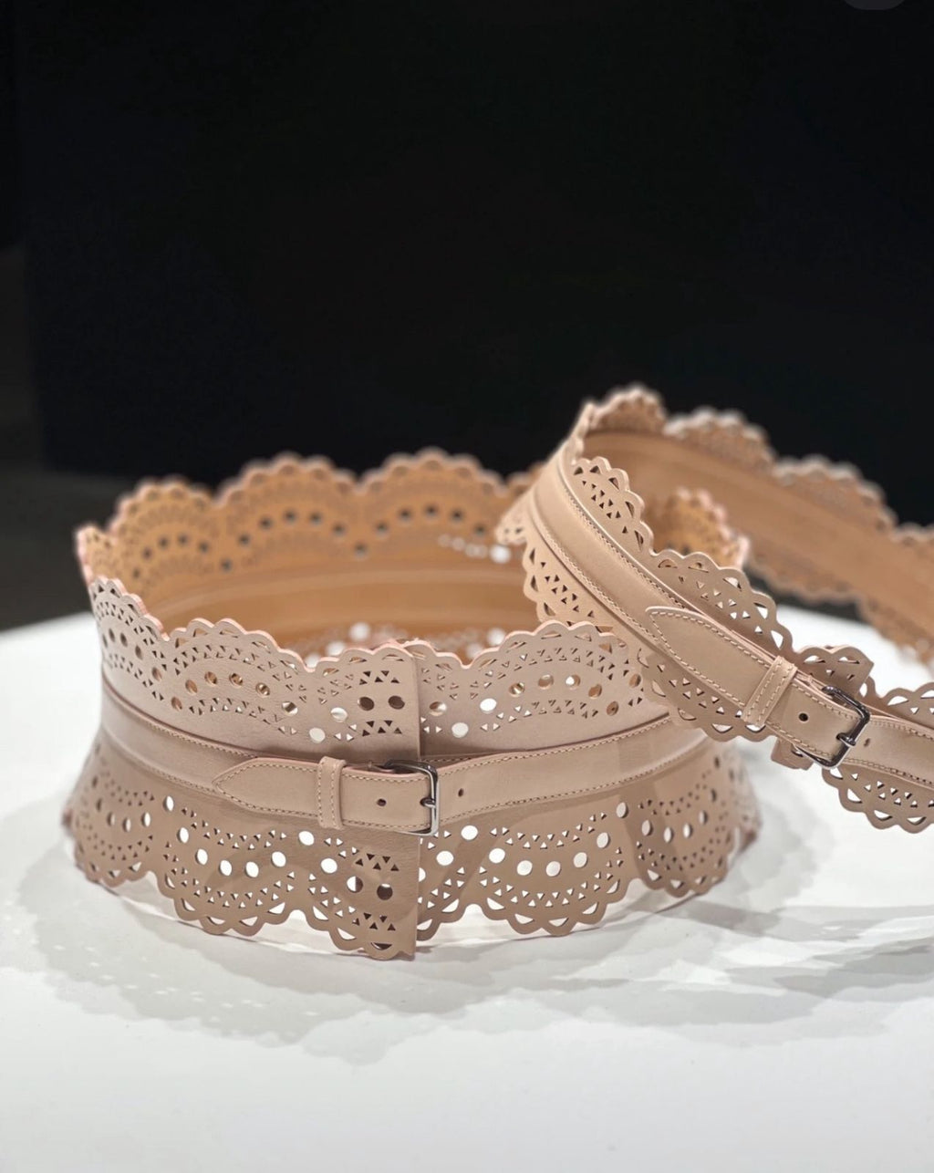 ALAÏA Nude Laser-Cut Leather Corset Belt