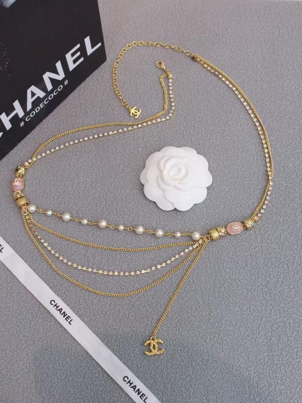 CHANEL Vintage Gripoix Pearl & Crystal Multi-Chain Belt
