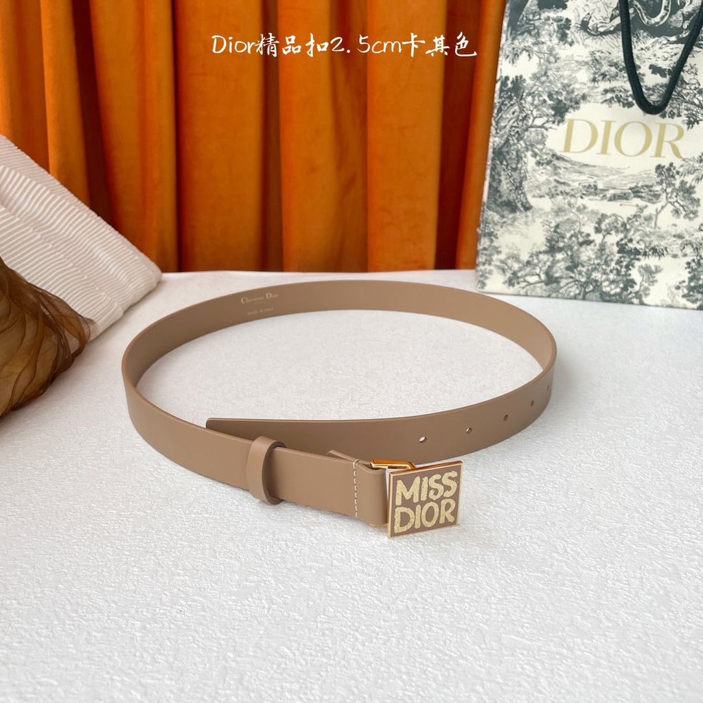 DIOR — Miss Dior Belt