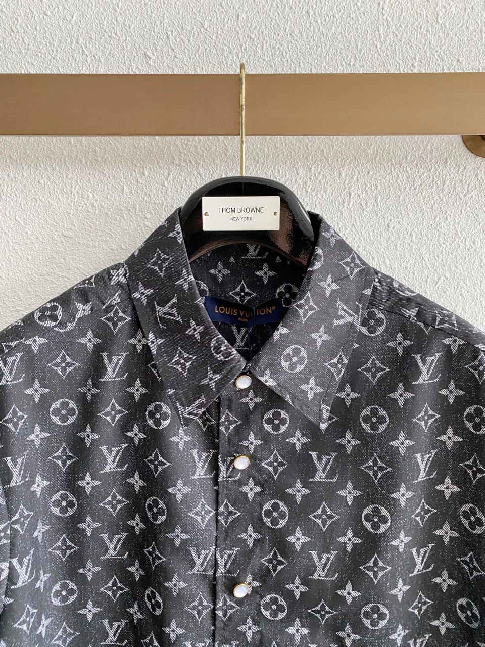 LOUIS VUITTON  Set 
