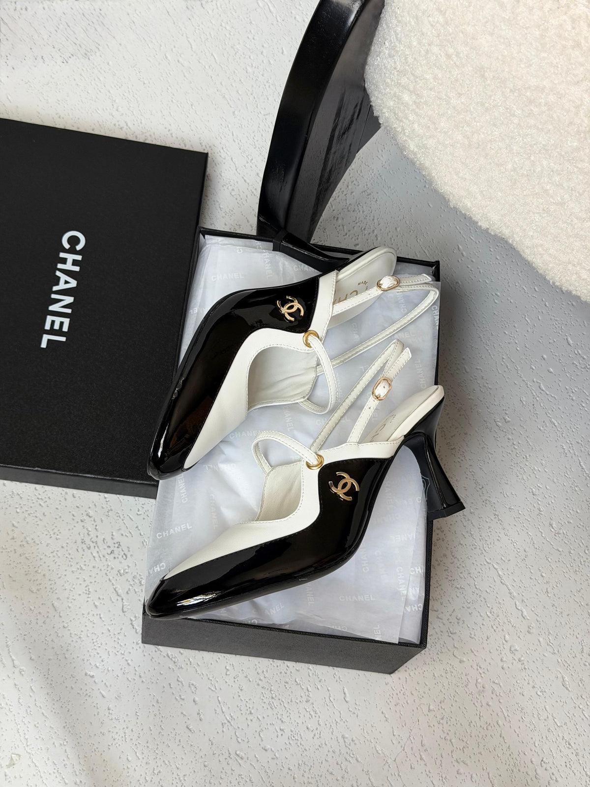 Chanel Two-Tone Patent and Leather Slingback Heels with T-Strap and CC Logo
