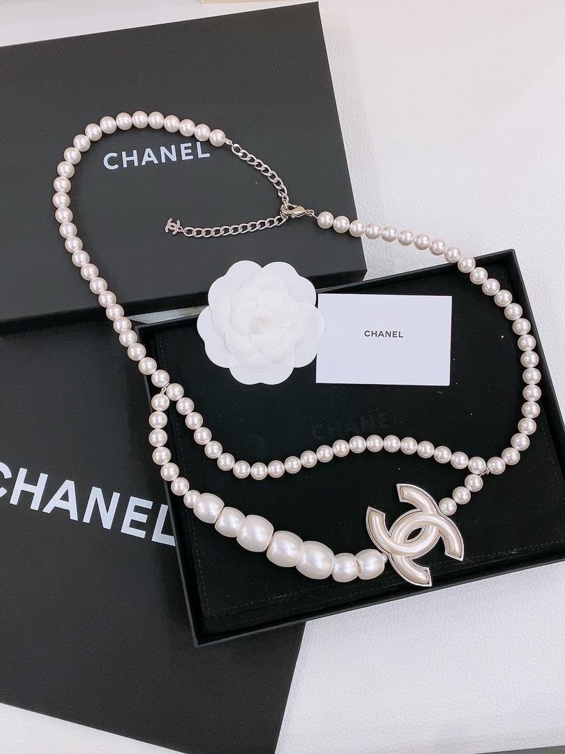 Chanel CC Pearl Chain Belt