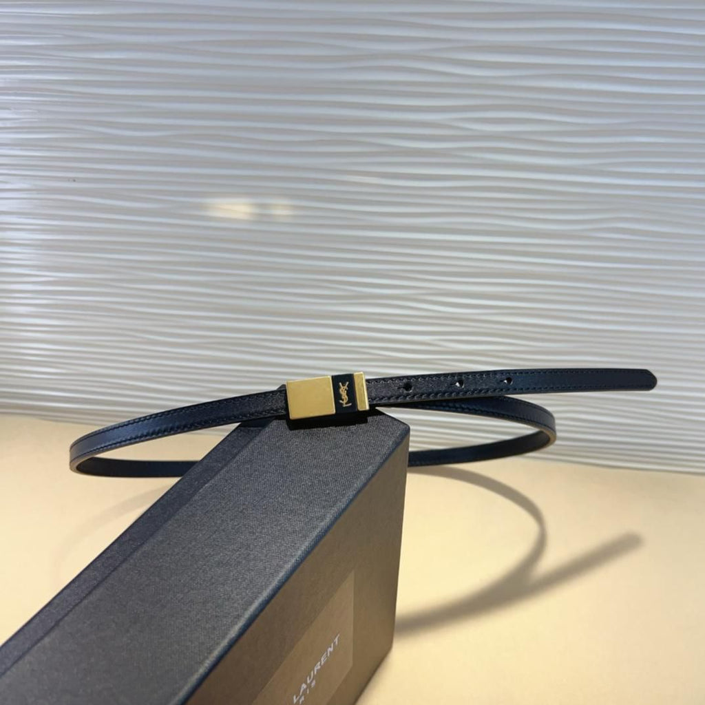 Saint Laurent Cassandre Thin Belt