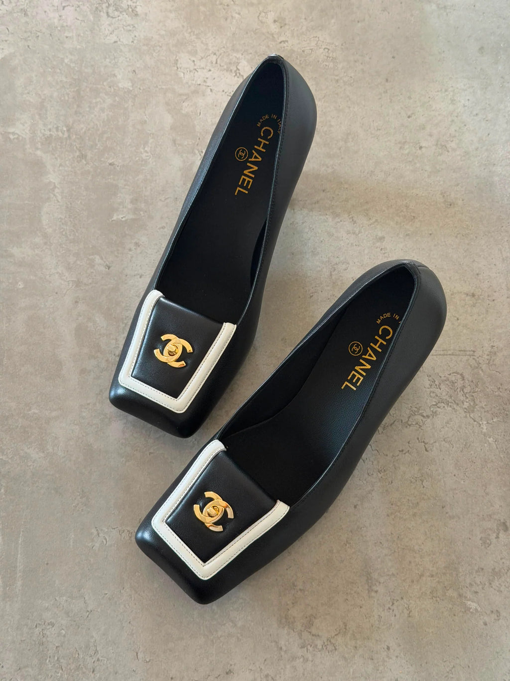 Chanel Pumps - calfskin