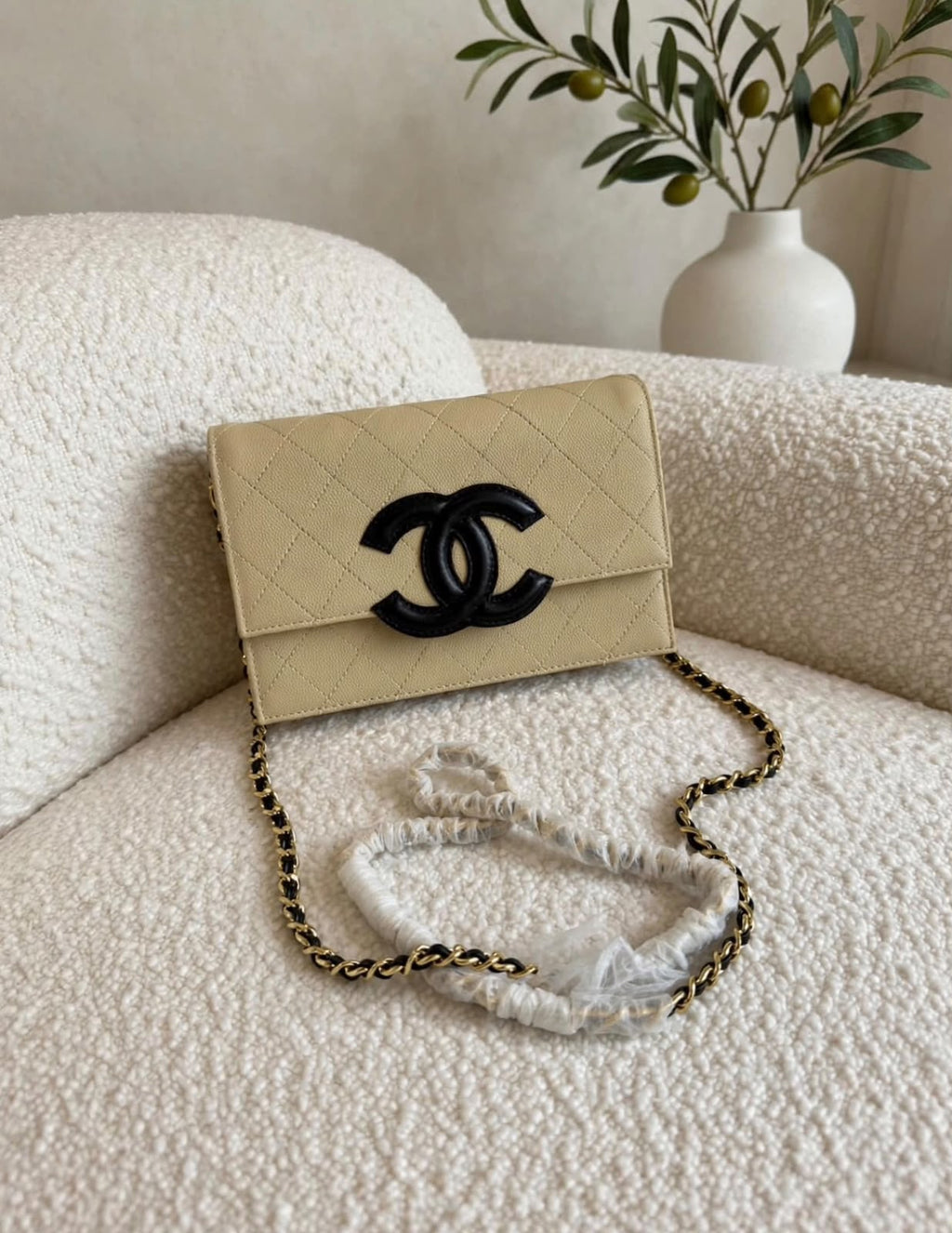 Chanel Quilted CC Logo Wallet on Chain (WOC)