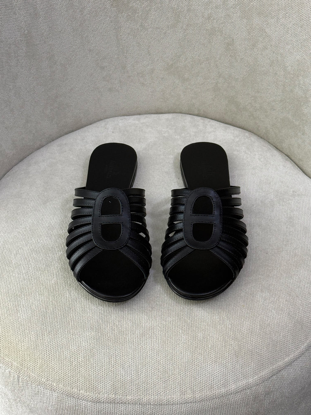 Hermès  Suede Chaine d'Ancre Flat Sandals