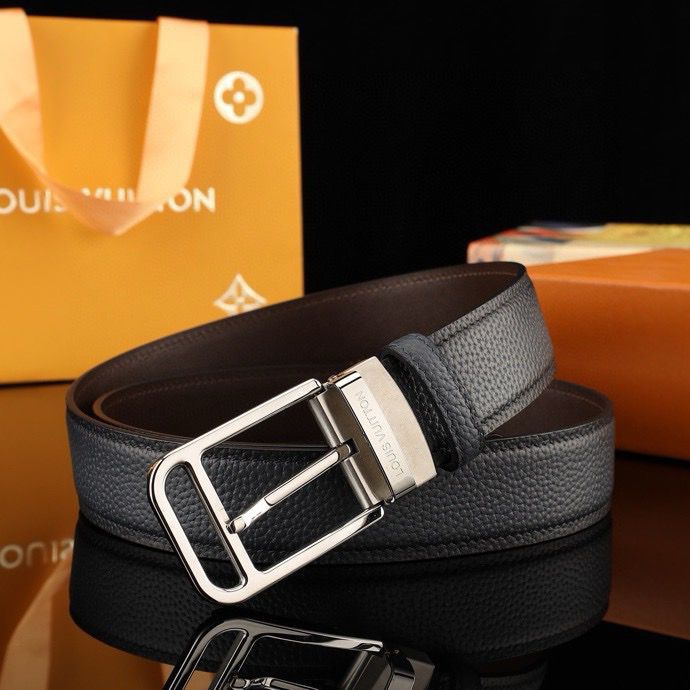 Louis Vuitton Pont Neuf Leather Belt