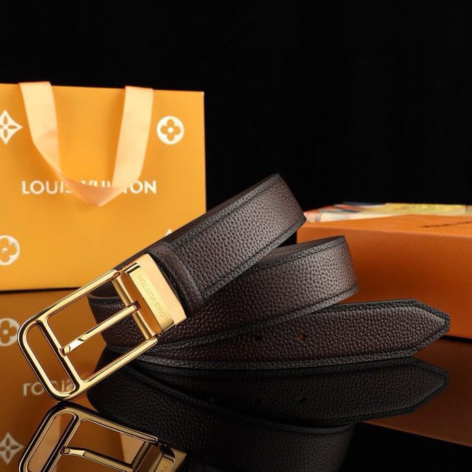 Louis Vuitton Pont Neuf Leather Belt