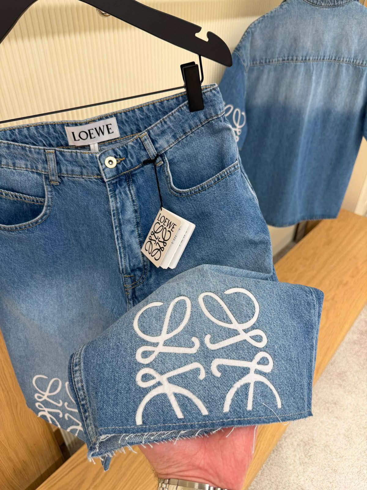 LOEWE Blue Anagram Bermuda set in Denim