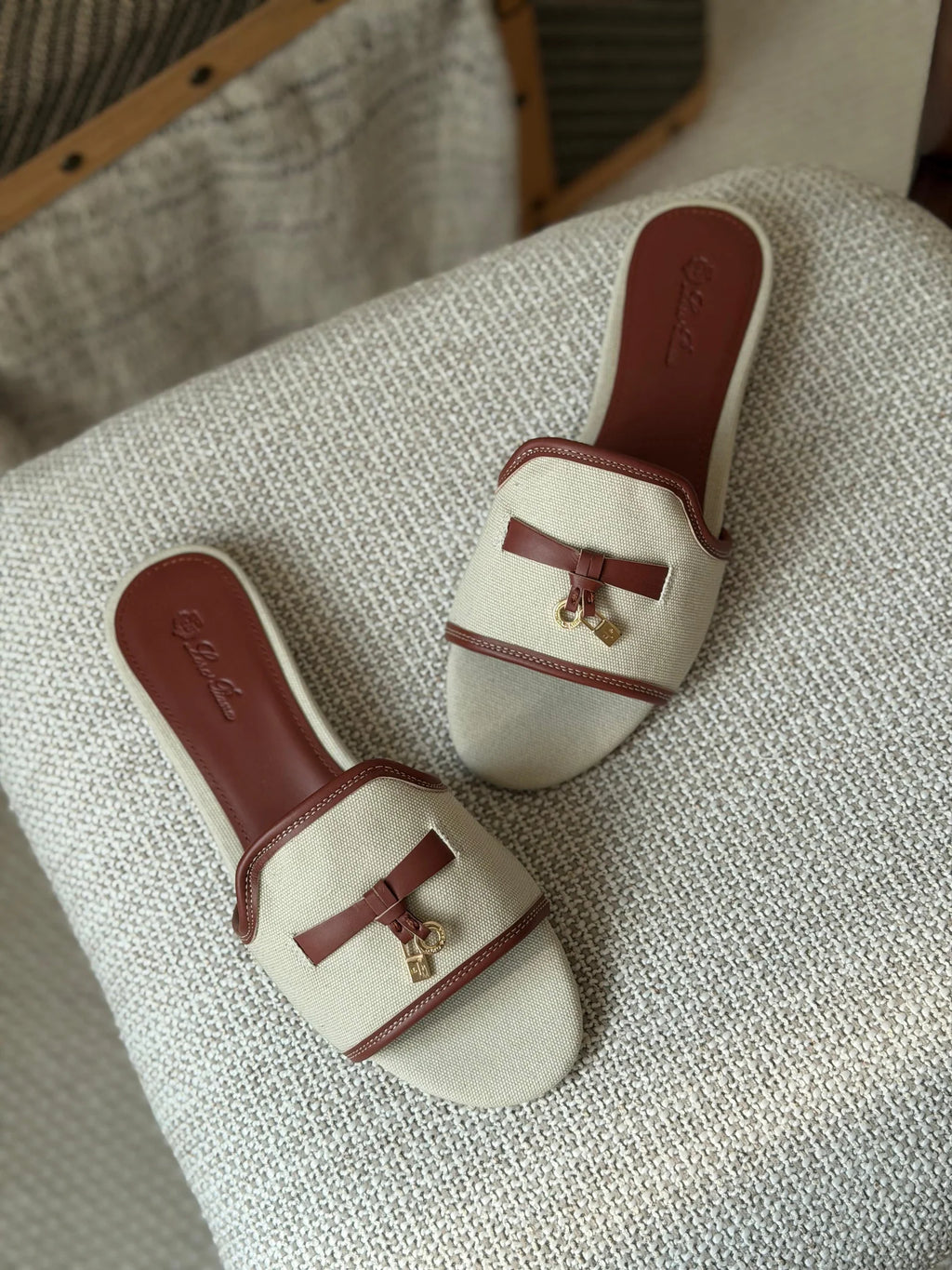 Loro Piana Summer Charms Flat