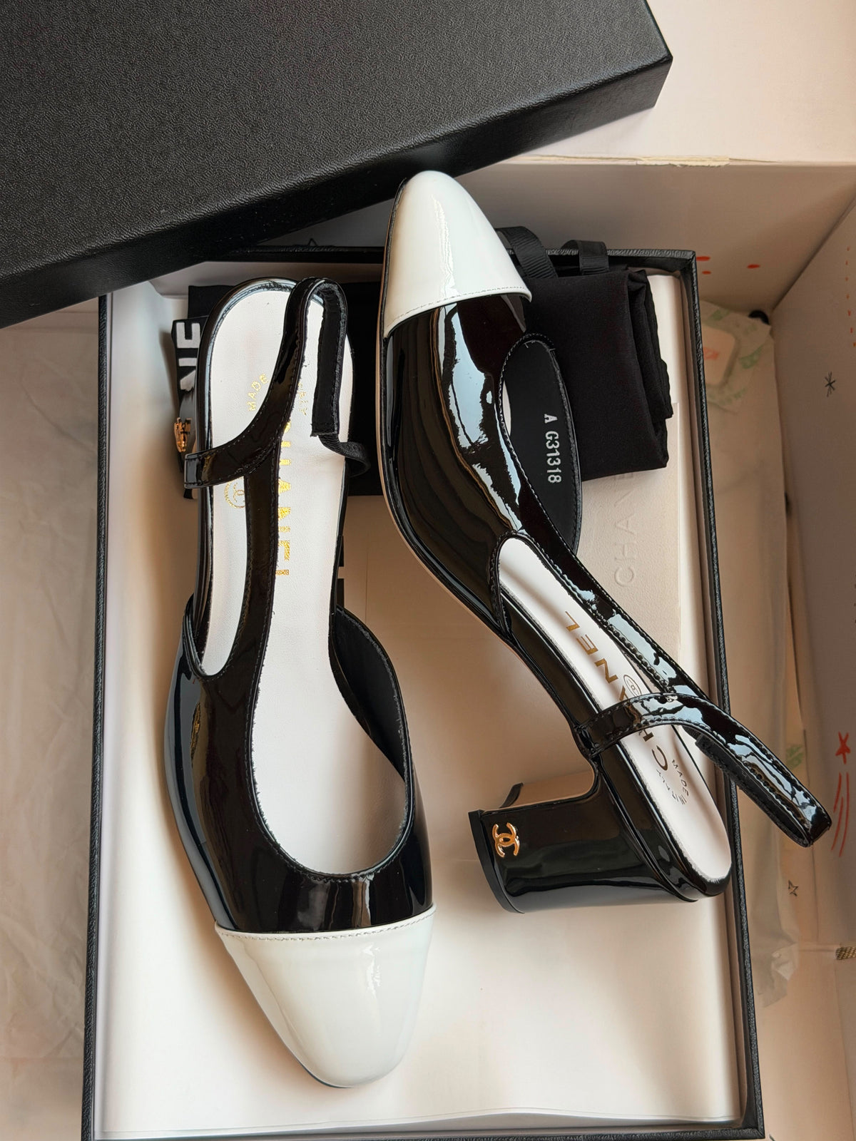 Chanel Patent Calfskin Two-Tone Slingback Pumps