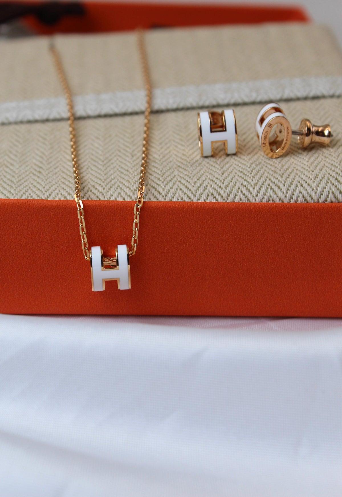 Hermès Pop H Necklace and Earrings Jewelry Set