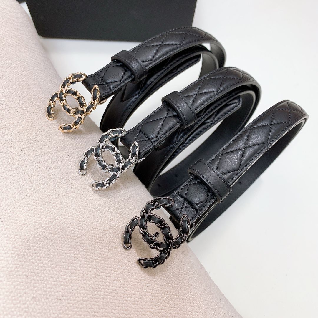 CHANEL — CC Chain Buckle Belt