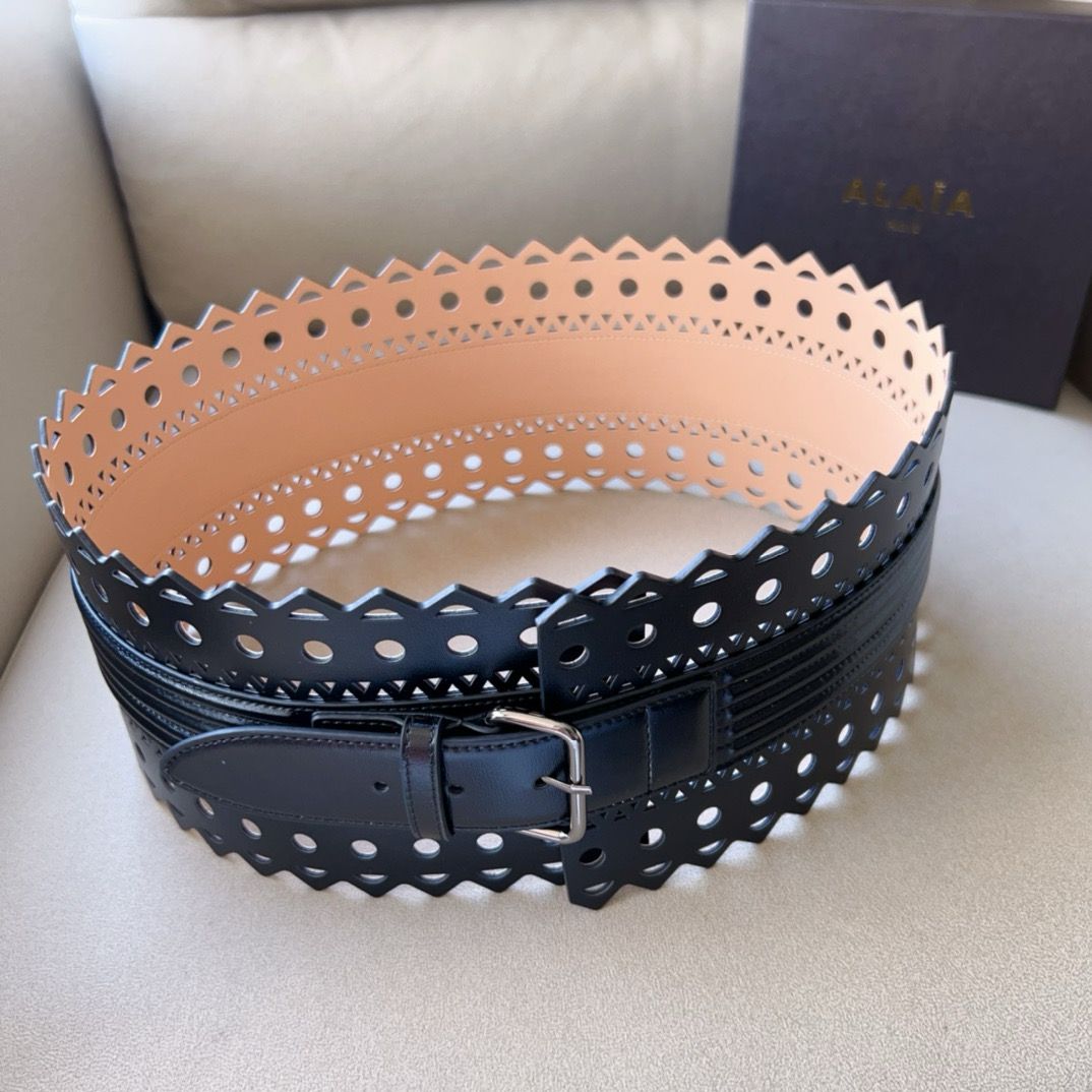 Alaïa Vienne Laser-Cut Corset Belt