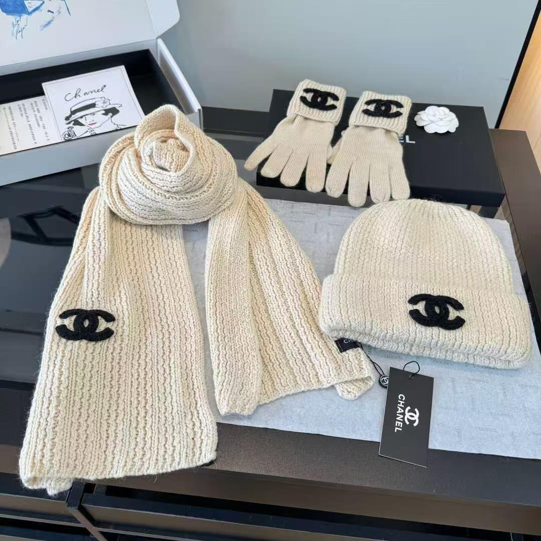CHANEL Textured Scarf Beanie & Gloves Set