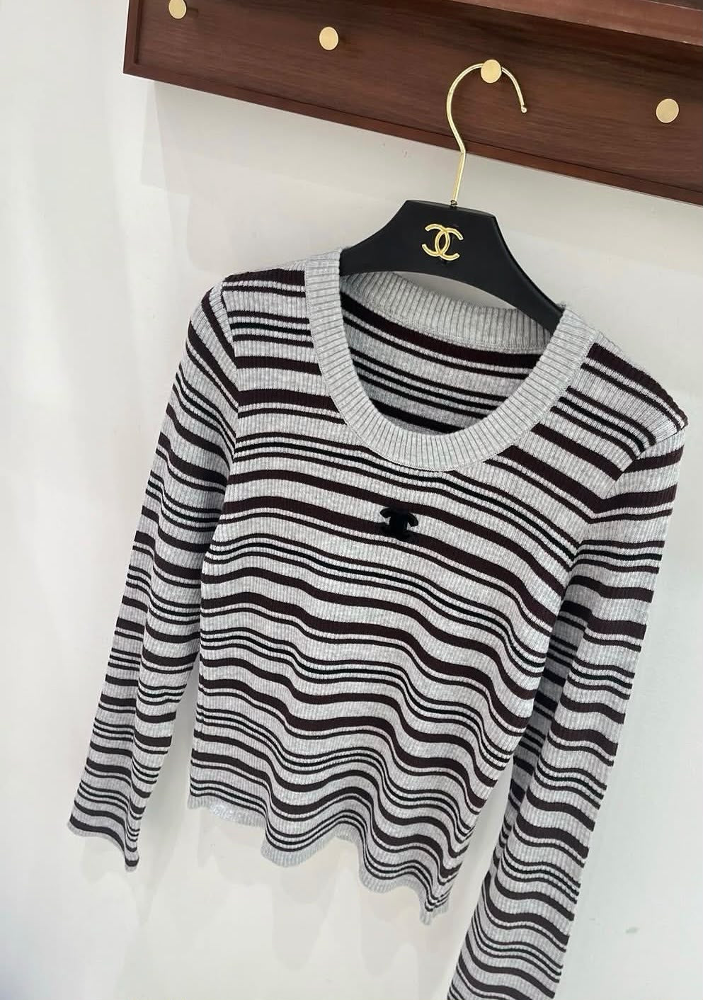 Chanel Striped Ribbed Knit Long-Sleeve Pullover Top with CC Logo