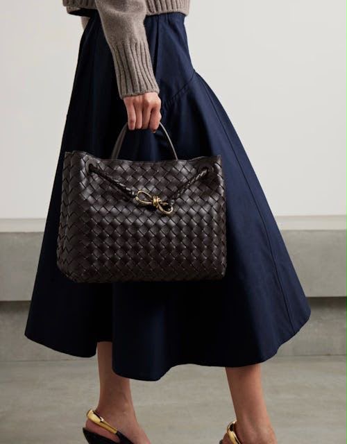 Bottega Veneta Intrecciato Leather Tote Bag Size 32 cm