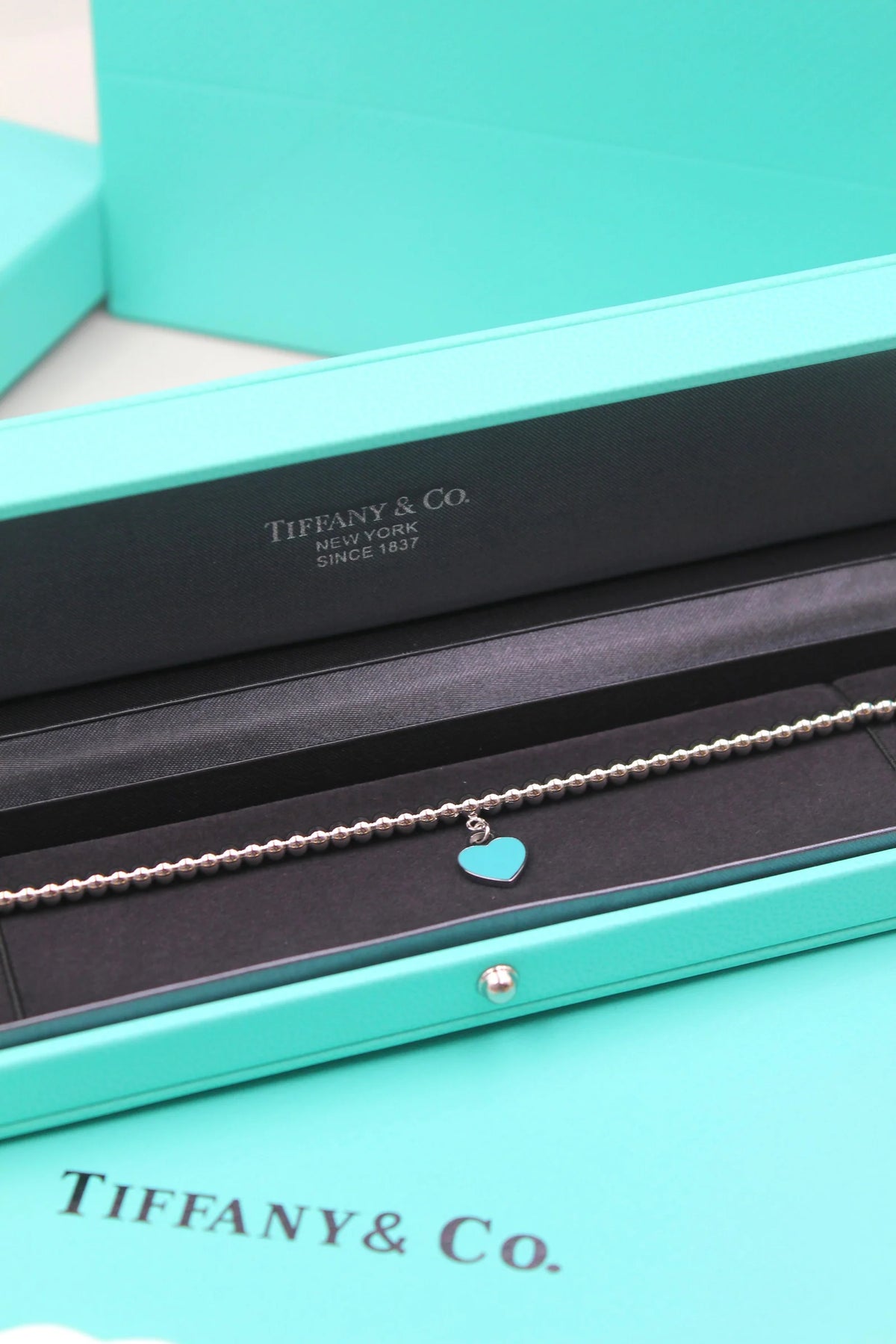 TIFFANY & CO Mini Heart Tag Bead Bracelet