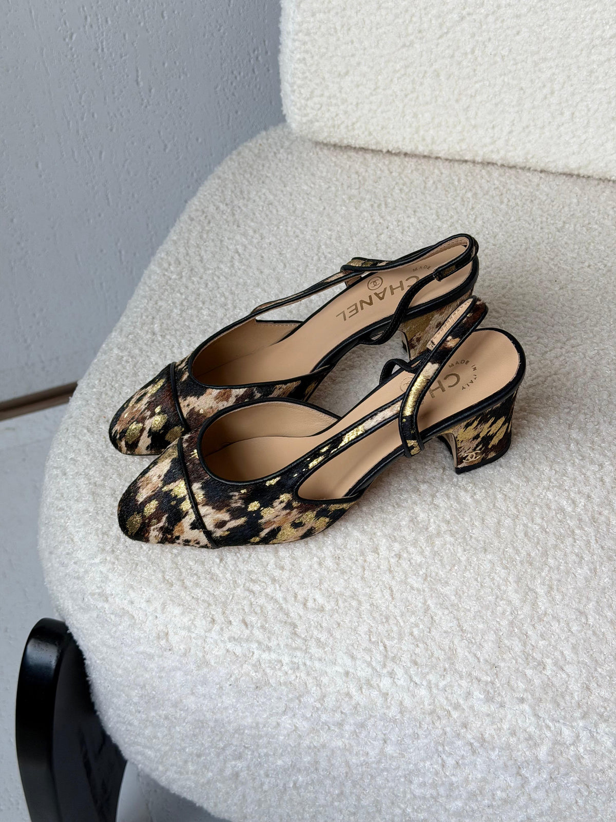 Chanel Metallic Tweed Slingback Pumps