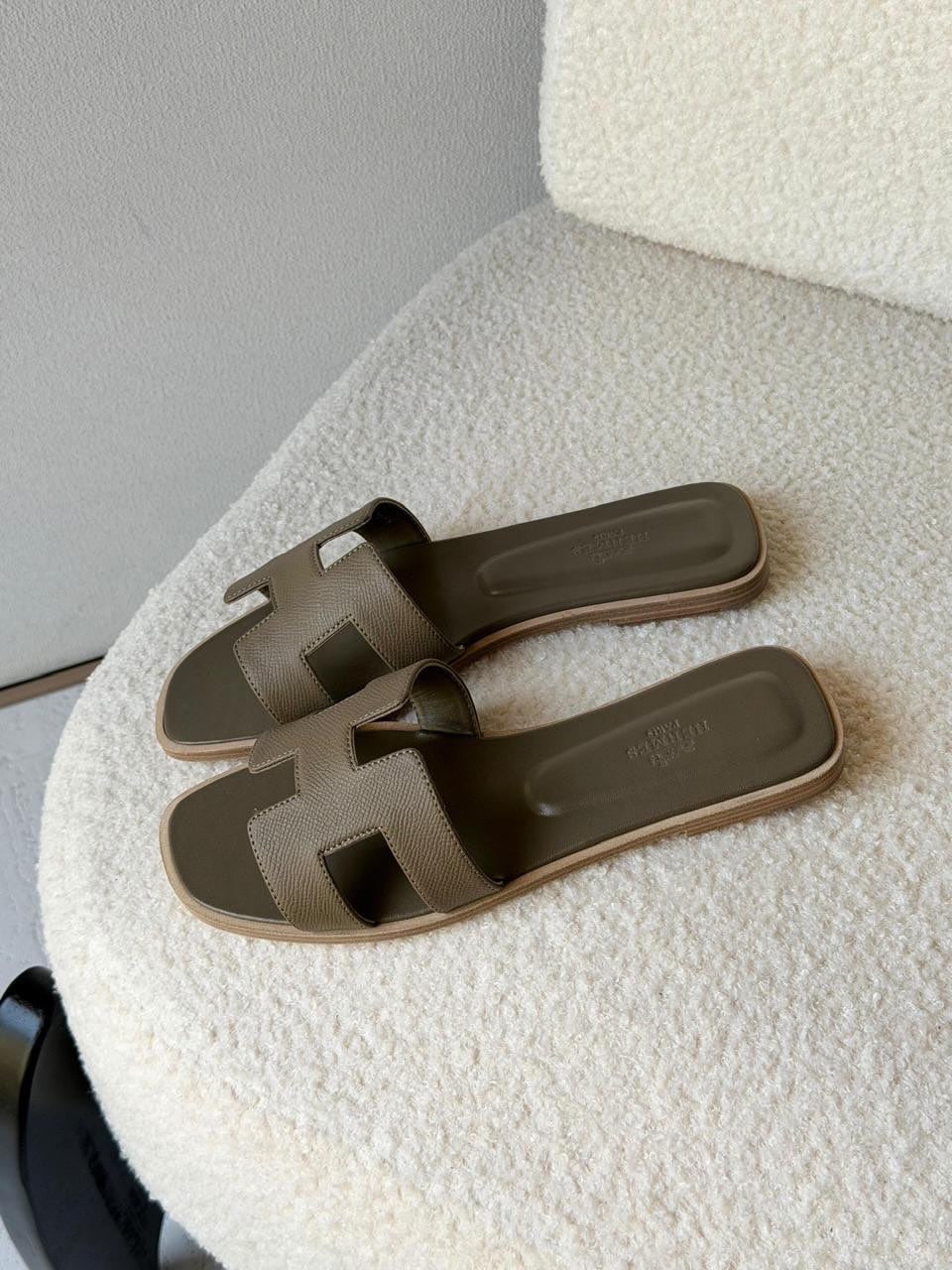 Hermes Oran Sandals