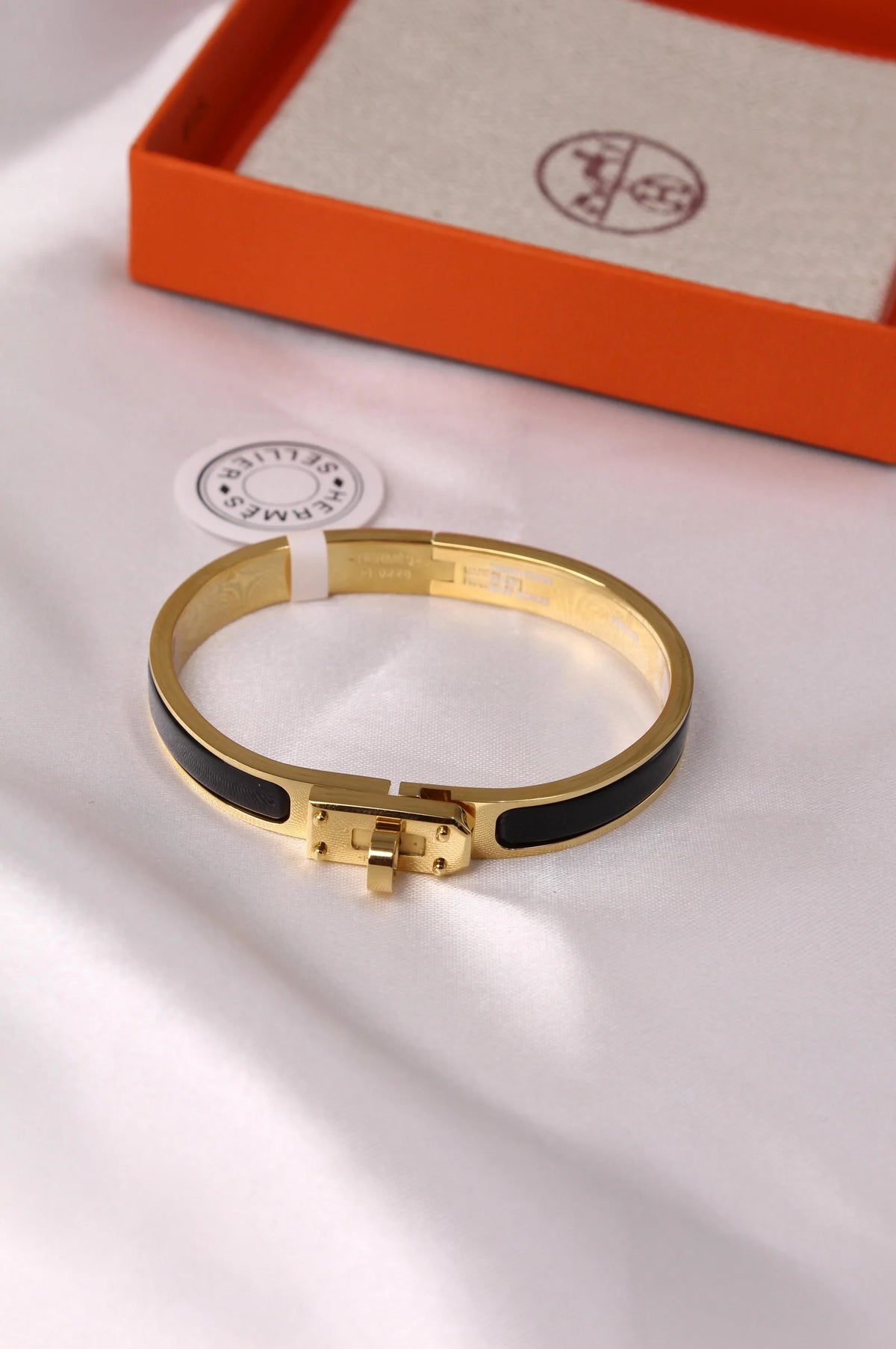 Hermes Brazalete Mini Clic Kelly (17cm)