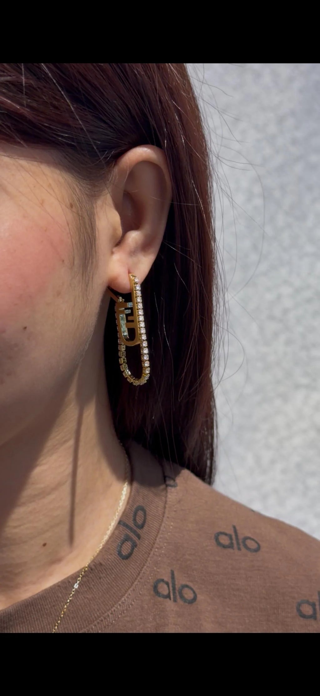 FENDI O'Lock-motif Crystal Earrings | Gold