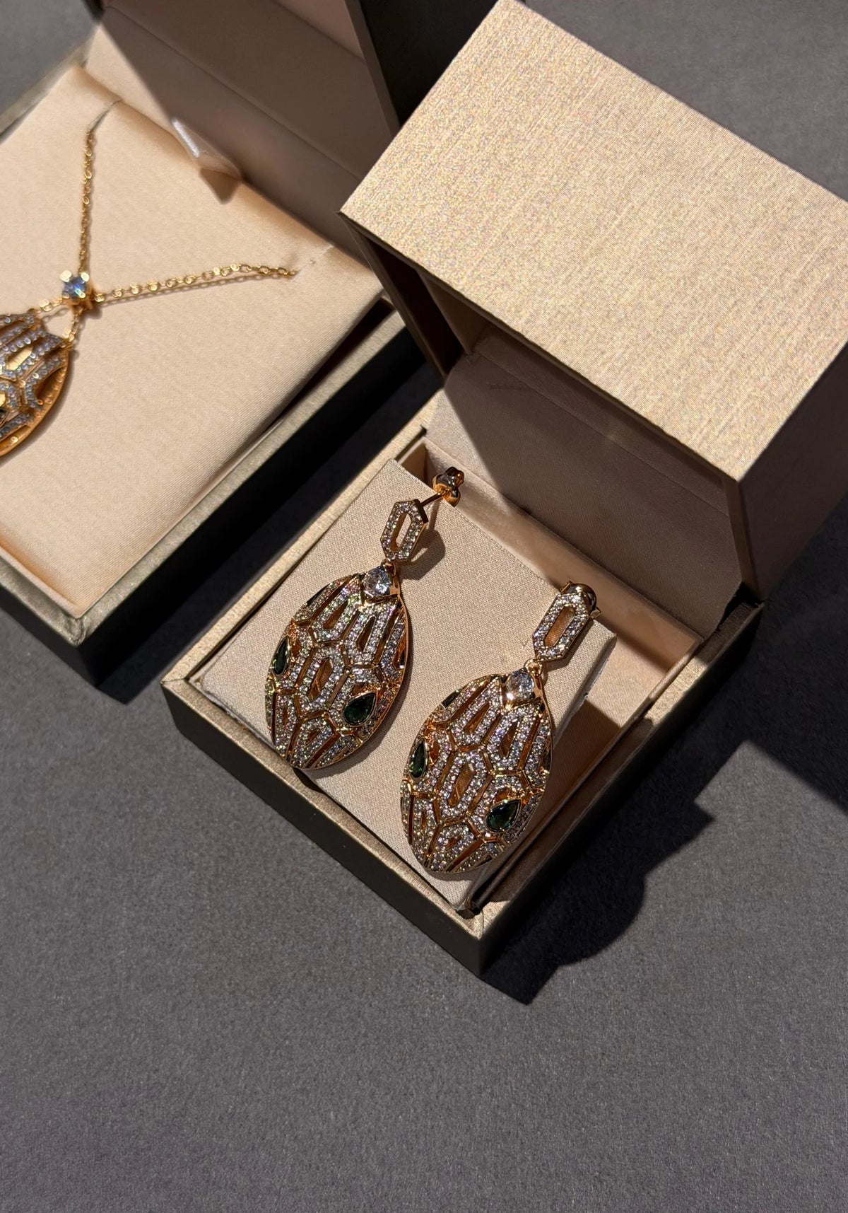 Bvlgari Serpent Set Necklace & Earings Swarovski Stones