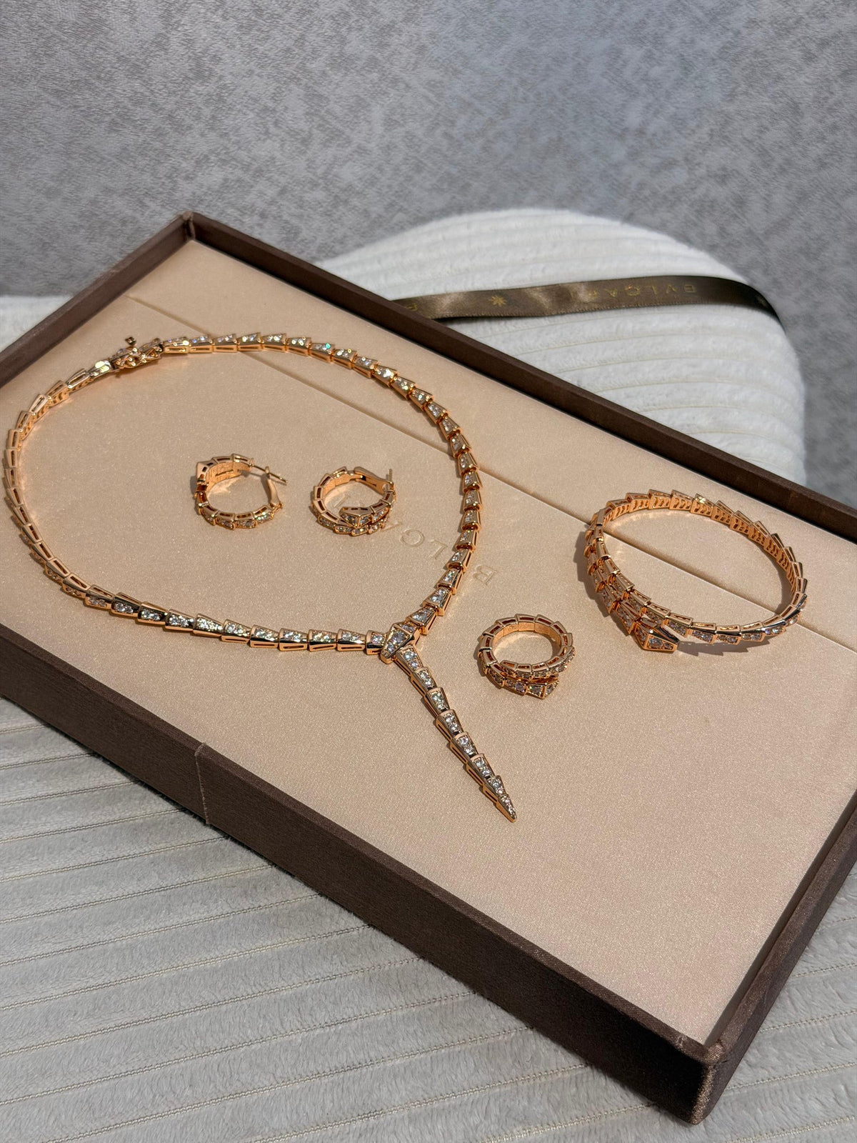 Bvlgari Serpenti set